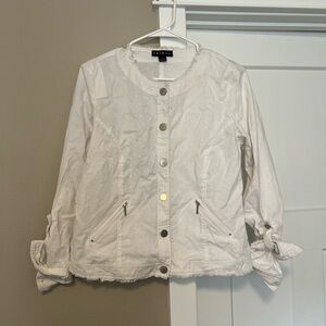 Tribal White Utility Jacket with Relaxed Fit